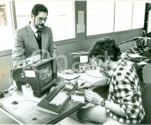 Fotografia d epoca originale 1990 RIEDISHEIM F Preparazione computer in societÃ  informatica Fotografia 1