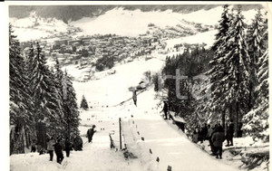 Fotografia d epoca originale 1950 ca SWITZERLAND Campionati SCI ALPINO Atleta al salto in discesa Foto 10x14 1