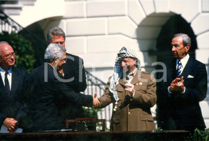 Fotografia d epoca originale 1993 WASHINGTON Bill CLINTON Yasser ARAFAT Yitzhak RABIN firma Accordi OSLO Foto 1
