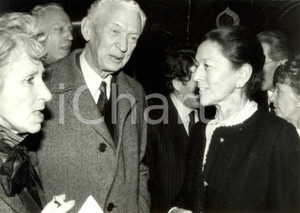 Fotografia d epoca originale 1982 PARIS F Edmond CHARLESROUX et Maurice COUVE DE MURVILLE Photographie 1