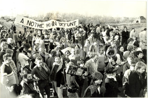 Fotografia d epoca originale 1986 SVIZZERA Manifestazioni inquinamento RENO dopo disastro SANDOZ Fotografia 1