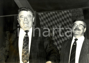 Fotografia d epoca originale 1987 GERMANIA Franz Joseph STRAUSS al termine di un assemblea del CSU Foto 1