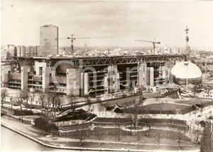 Fotografia d epoca originale 1985 ca PARIS CitÃ© des Sciences et de l Industrie GEODE Vue aÃ©rienne Photo 1