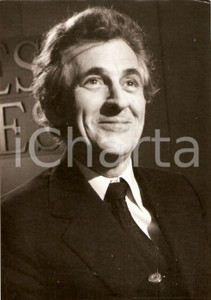 Fotografia d epoca originale 1973 PARIS Roland LEROY au cours de Ã©mission ARMES EGALES Photo DANNEGGIATA 1