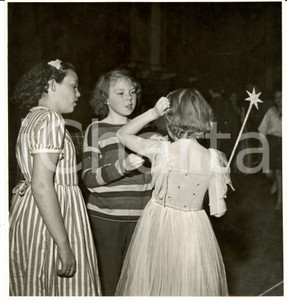 Fotografia d epoca originale 1940 ca PAESI BASSI Principesse Beatrice Irene Margherita figlie Regina Giuliana 1