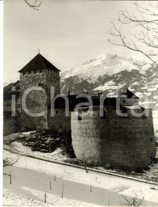 Fotografia d epoca originale 1945 ca VADUZ LIECHTENSTEIN Veduta del Castello Residenza Reale Fotografia 1