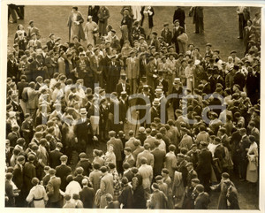 Fotografia d epoca originale 1936 LONDON UK Duke of GLOUCESTER CANADIAN pilgrims at BUCKINGHAM PALACE Photo 1