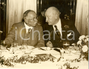 Fotografia d epoca originale 1935 ca DORCHESTER UK James Henry THOMAS and James LEIGH WOOD Photograph 1