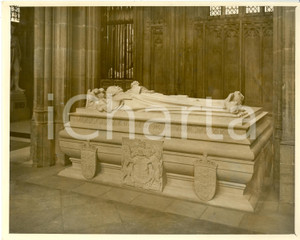Fotografia d epoca originale 1936 WINDSOR UK King George V tomb in SAINT GEORGE CHAPEL Photograph 1