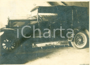 Fotografia d epoca originale 1925 ca PAVIA ? Automobile di lusso dopo incidente stradale gomme MICHELIN Foto 1