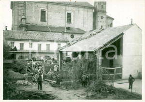 Fotografia d epoca originale 1940 ROBBIO PV WW2 Casa di Guglielmo BINELLI colpita da incursioni aeree FOTO 1