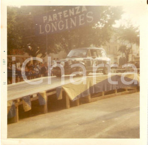 Fotografia d epoca originale 1971 RIVANAZZANO TERME PV Rally AUTOBIANCHI A112 ABARTH alla partenza Foto 1