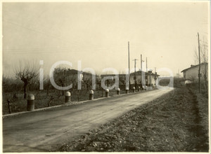 Fotografia d epoca originale 1932 BERGAMO Strada Statale nÂ°42 TONALE e MENDOLA Scorcio con abitato Foto 1