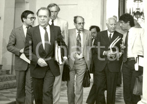 Fotografia d epoca originale 1982 PARIS F Pierre BEREGOVOY Louis LE PENSEC Roger QUILLIOT Jack LANG Photo 1