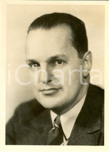 Fotografia d epoca originale 1950 ca USA Willard Long THORP Assistant Secretary for Economic Affairs Photo 1