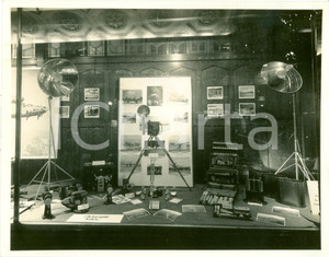 Fotografia d epoca originale 1955 ca INDIANAPOLIS USA Exposition STOUT ARMY AIRFIELD Photographic section 1