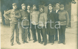 Fotografia d epoca originale 1915 ca AREA VENETA Gruppo Ufficiali di Fanteria in riposo Fotocartolina FP NV 1