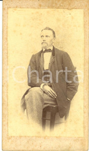 Fotografia d epoca originale 1890 ca WIEN AUSTRIA? Ritratto di uomo seduto Fotografia A. KUNZ 1