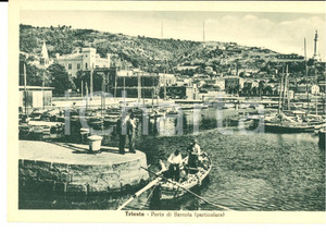 Cartolina originale da collezione 1942 TRIESTE Porto di BARCOLA Cartolina ANIMATA con barca FP NV 1