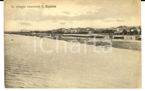 Cartolina originale da collezione 1925 RICCIONE RN Una veduta della spiaggia Cartolina VINTAGE ANIMATA FP VG 1
