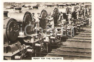 Oggetto da collezione cartaceo 1938 SENIOR SERVICE CIGARETTES British Railway  Ready for the holidays Card 11 1