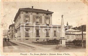 Cartolina originale da collezione 1933 PINEROLO TO Palazzo BANCA D ITALIA in Via Cesare Battisti Cartolina FP VG 1