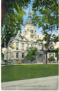 Cartolina originale da collezione 1953 MARSHALLTOWN, IOWA USA Scorcio della COUNTY COURT House Cartolina FP VG 1