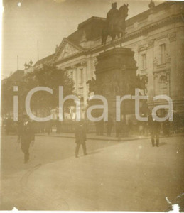 Fotografia d epoca originale 1914 BERLIN DE WWI Barriere difensive al Monumento a FEDERICO IL GRANDE Foto 1