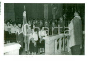 Fotografia d epoca originale 1950 ca TERNI Soldati e orfanelle Istituto LAZZARINI a messa per i Caduti Foto 1