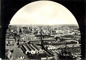 Cartolina originale da collezione 1959 BIELLA Veduta panoramica della cittÃ  con le fabbriche Cartolina FG VG 1
