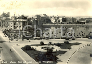 Cartolina originale da collezione 1949 BARI Veduta di piazza EROI DEL MARE con il teatro MARGHERITA FG VG 1