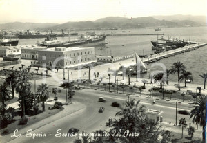 Cartolina originale da collezione 1955 LA SPEZIA Scorcio panoramico del porto con distributore AGIP FG VG 1