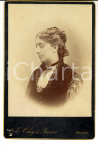 Fotografia d epoca originale 1900 ca MILANO Donna con abito nero ricamato Fotografia ORLAY DE KARWA 1