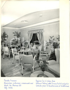 Fotografia d epoca originale 1960 ca TIRRENIA Motonave ARBOREA Angolo soggiorno bar 1 classe PEZZELLA 1