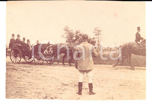 Fotografia d epoca originale 1900 ca AREA LOMBARDA Passaggio di re UMBERTO I in carrozza  Foto 11 x 8 cm 1