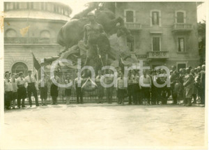 Fotografia d epoca originale 1935 VARESE Monumento a Caduti Enrico BUTTI Piazza XX SETTEMBRE Cinema POLITEAMA 1