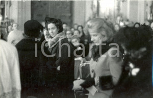 Fotografia d epoca originale 1960 ca MADRID LAS CALATRAVAS Regina Fabiola del BELGIO Duchessa d ALBA 1 1