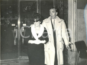 Fotografia d epoca originale 1960 ca ROMA DOLCE VITA Peter Howard VANDERBILT con Rita GUARINO ? 1