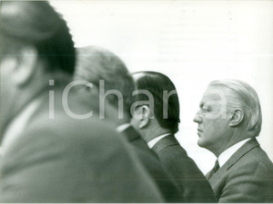 Fotografia d epoca originale 1990 ca BONN DE Ministro Gerhard STOLTENBERG incontra politici Fotografia 1