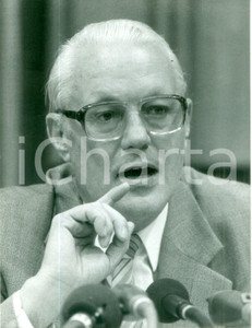 Fotografia d epoca originale 1987 BONN DE Ministro Gerhard STOLTENBERG a una conferenza Fotografia 1