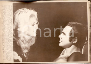 Fotografia d epoca originale 1975 HUSTLE Catherine DENEUVE Burt REYNOLDS Directed by Robert ALDRICH TELEFOTO 1