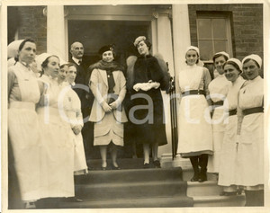 Fotografia d epoca originale 1936 LONDON Duchessa Alice di GLOUCESTER inaugura lavori ROYAL HOSPITAL RICHMOND 1
