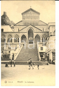 Cartolina originale da collezione 1906 AMALFI SA Veduta della cattedrale Cartolina postale ANIMATA FP VG 1