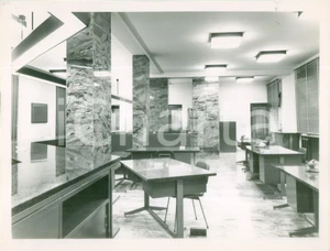 Fotografia d epoca originale 1965 MORTARA PV Inaugurazione nuova sede Banca Provinciale Lombarda Sala uffici 1