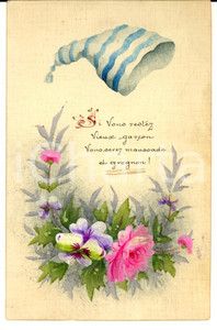 Cartolina originale da collezione 1910 ca FRANCE Cartolina augurale con fiori e berretto in volo DIPINTA A MANO 1