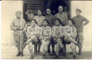 Fotografia d epoca originale 1915 ca WW1 NICE F Louis TRAVERSO pose avec ses camarades chasseurs Photo 1