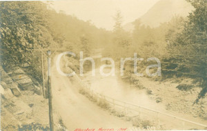 Fotografia d epoca originale 1908 BLOSSBURG, PENNSYLVANIA USA La State Road sul fiume Fotocartolina 1