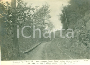 Fotografia d epoca originale 1910 MIFFLIN, PENNSYLVANIA USA Larrys Creek Road dissestata prima dei lavori 1