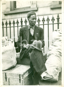 Fotografia d epoca originale 1942 FRANCIA WW2 Georges SHAUMIRI chauffeur rifugiato parte per INGHILTERRA Foto 1
