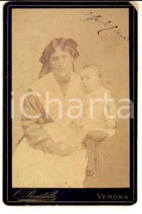 Fotografia d epoca originale 1890 VERONA Ritratto del piccolo Raffaele PEDRINA con la balia Foto BENATELLI 1